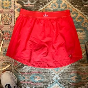 Red alo tennis skirt